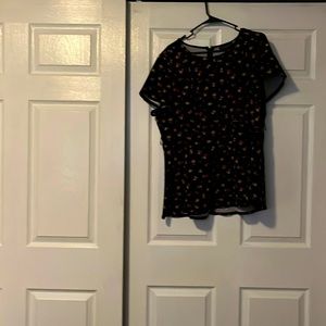 Lane Bryant size 16 black top with flowers